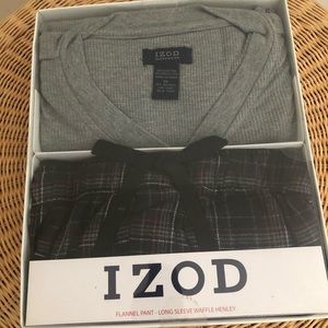 Men’s sleepwear set XL Izod brand top & pants